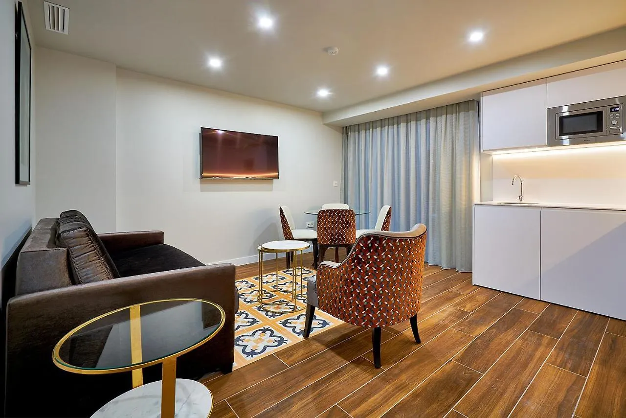 Tandem Torres De Cadiz Suites 0*,