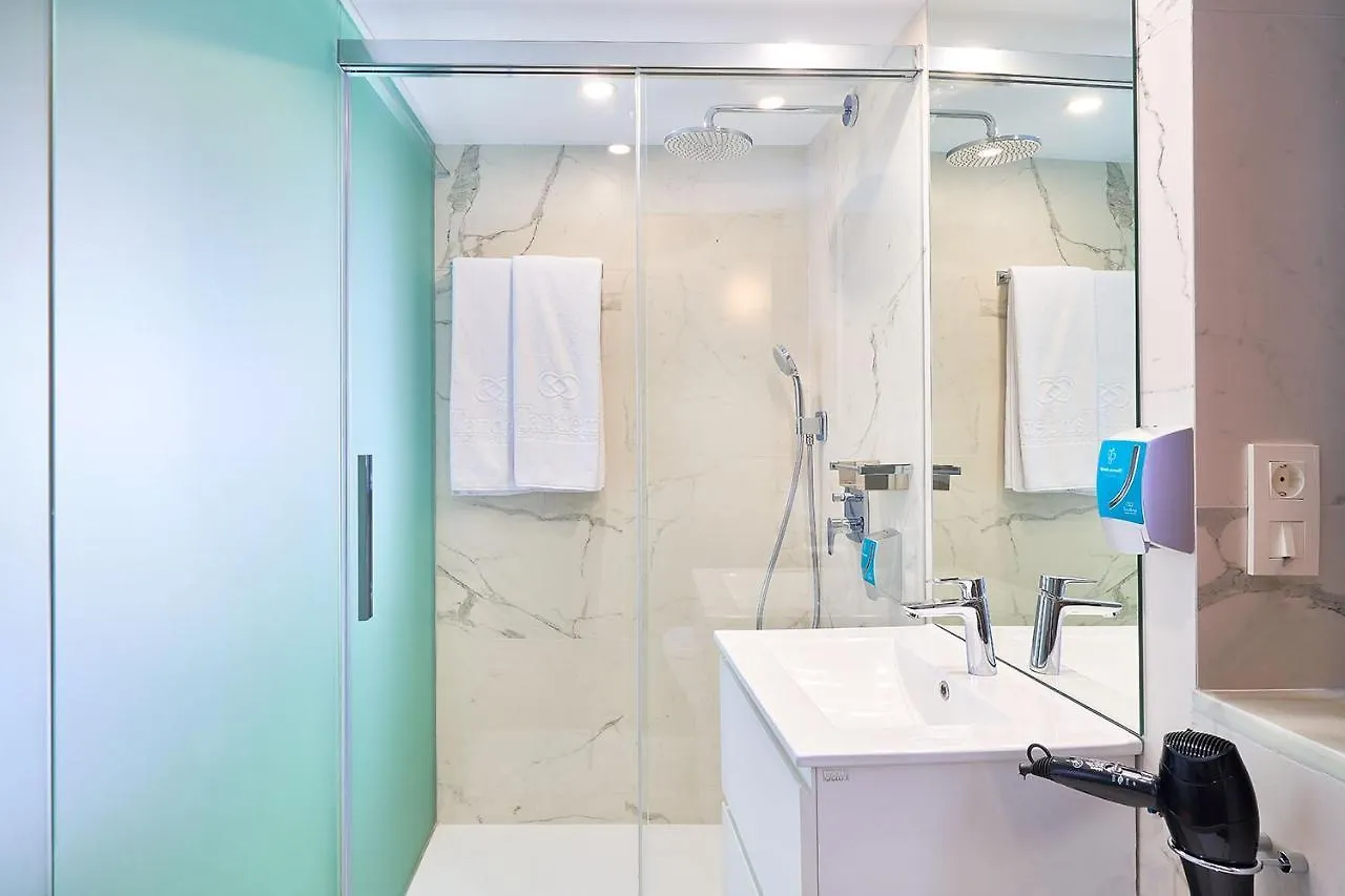 Tandem Torres De Cadiz Suites Apartment